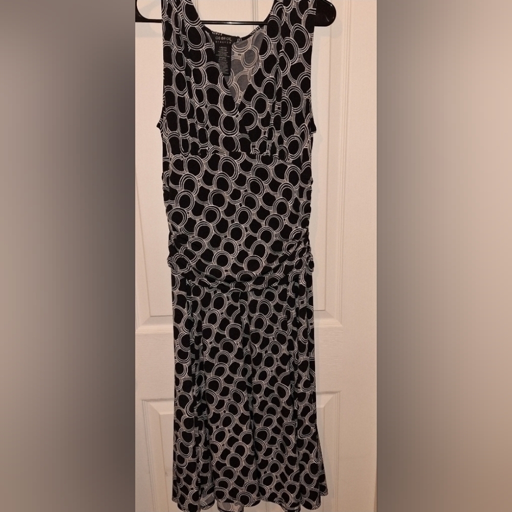 George Black Circle Dress Womens
